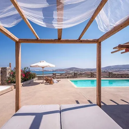 Paros Sleeps 12 T478610 Villa Párosz