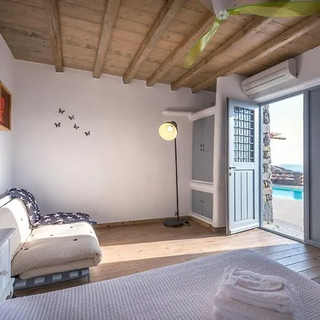 فيلة Paros Sleeps 12 T478610 *