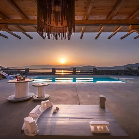 Paros Sleeps 12 T478610
